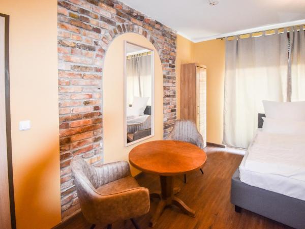 Boutique Hotel Sena : photo 2 de la chambre chambre lits jumeaux pour personnes à mobilité réduite