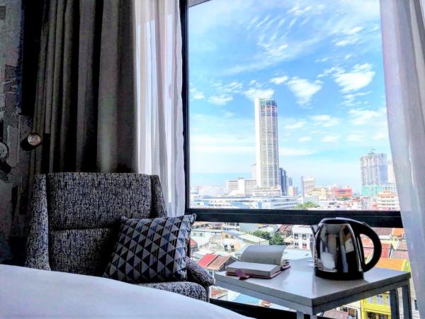OZO George Town Penang : photo 6 de la chambre chambre lit king-size deluxe