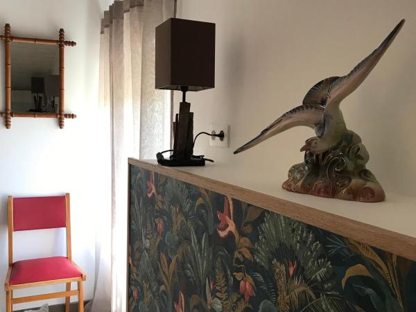 Chambres d'Hôtes et Gîtes Le Mas Mellou : photo 7 de la chambre chambre double