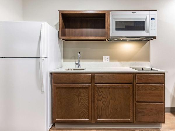 WoodSpring Suites Indianapolis Airport South : photo 9 de la chambre chambre standard avec 2 lits queen-size - non-fumeurs