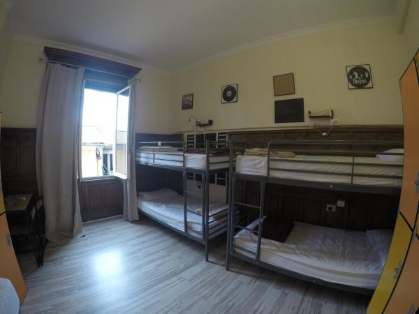 Victoria House Hostel : photo 6 de la chambre lit simple dans dortoir mixte de 5 lits