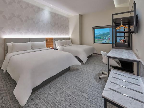 Radisson Hotel Monterrey San Jeronimo : photo 3 de la chambre chambre 2 lits queen-size - non-fumeurs