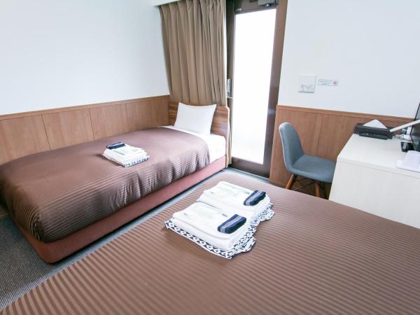 Oak Hotel Edo : photo 1 de la chambre chambre triple