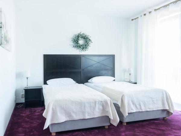 Villa Gdynia : photo 9 de la chambre chambre quadruple