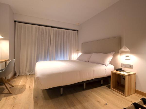 Zenit Sevilla : photo 2 de la chambre chambre quadruple premium