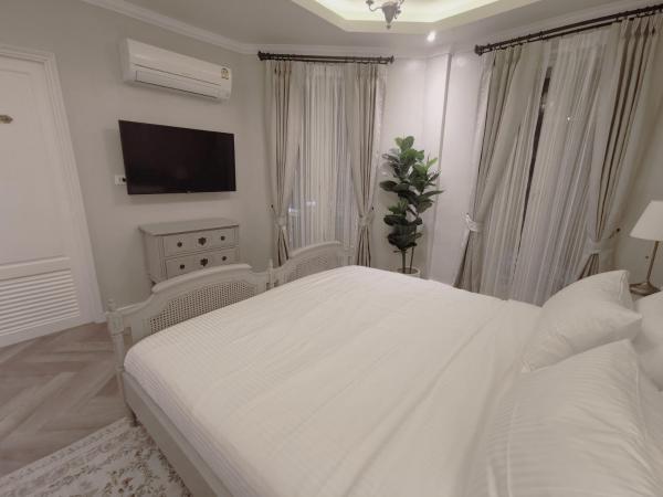 Double Bed Hotel : photo 3 de la chambre chambre lit king-size deluxe