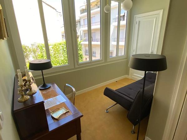 La Villa Desvaux de Marigny : photo 3 de la chambre chambre double ou lits jumeaux deluxe – vue sur jardin