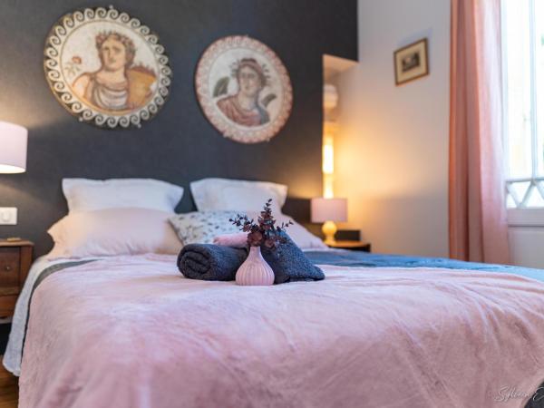 I love Bergerac : photo 8 de la chambre chambre double avec salle de bains privative