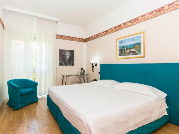 Hotel Royal Torino Centro Congressi : photo 7 de la chambre chambre double classique - occupation simple
