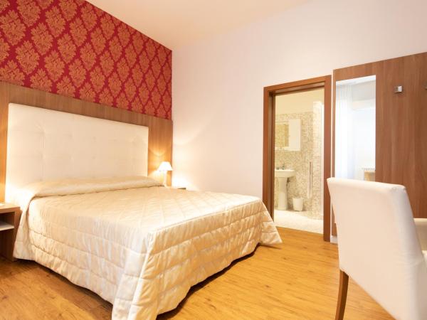 Albergo Rossini 1936 - Small & Charming : photo 10 de la chambre chambre double supérieure