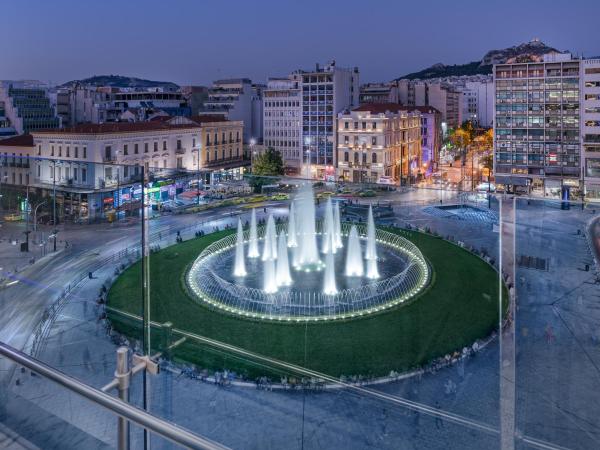 Athens Tiare by Mage Hotels : photo 3 de la chambre chambre suprême - vue sur colline du lycabette