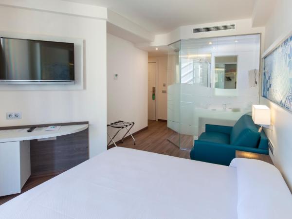 Port Benidorm Hotel & Spa 4* Sup : photo 3 de la chambre chambre triple - vue sur mer (2 adultes)