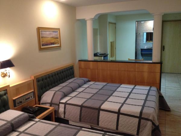 Hotel Columbia : photo 2 de la chambre chambre double de luxe avec lit double