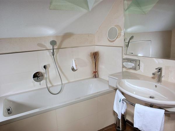 Hotel Kapeller Innsbruck : photo 8 de la chambre chambre double supérieure