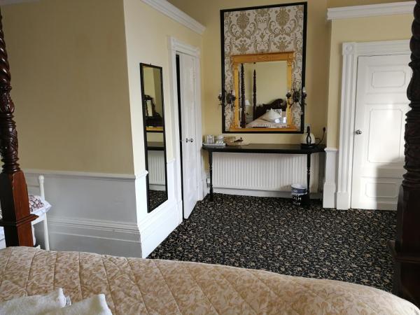 Regency Hotel : photo 5 de la chambre chambre double supérieure avec balcon - vue sur mer