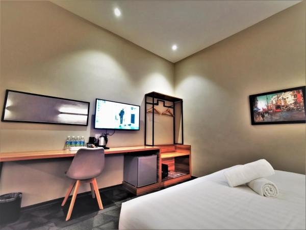Prestigo Hotel - Johor Bharu : photo 3 de la chambre chambre lit king-size standard
