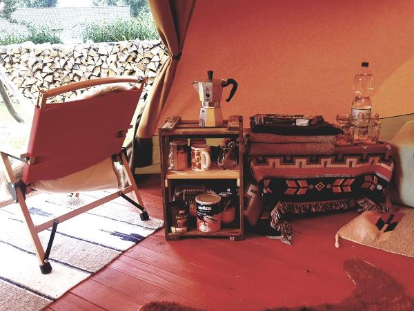 Schönste Lage am Rhein in unmittelbarer Stadtnähe, B & B : photo 7 de la chambre tente