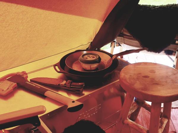 Schönste Lage am Rhein in unmittelbarer Stadtnähe, B & B : photo 10 de la chambre tente