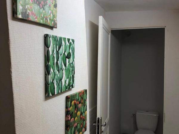 Résidence Austerlitz centre Angouleme : photo 5 de la chambre 2 rooms next door third floor