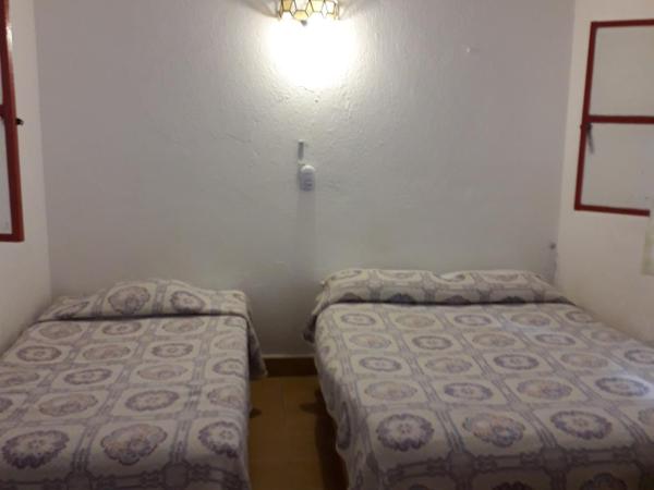 Hotel Ana Liz : photo 3 de la chambre chambre triple