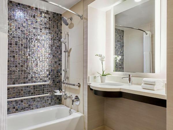 Hyatt Regency La Jolla at Aventine : photo 3 de la chambre chambre avec 2 grands lits queen-size