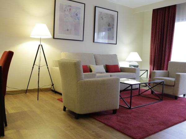 Aparto-Hotel Rosales : photo 5 de la chambre appartement