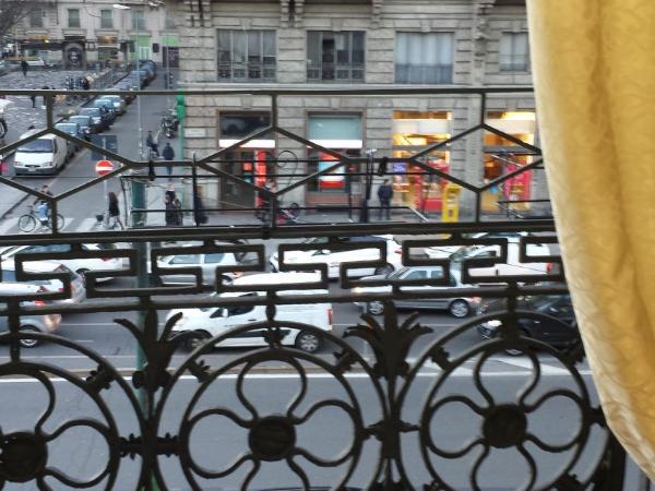 Hotel Mercure Milano Centro : photo 9 de la chambre chambre double supérieure avec vue - non-fumeurs