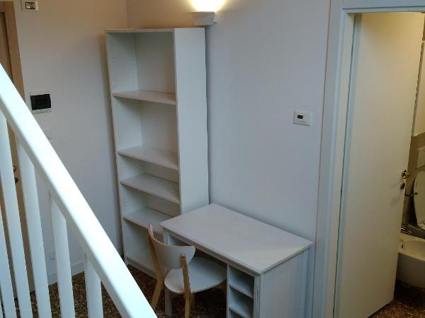 Ostello S. Fosca - CPU Venice Hostels : photo 2 de la chambre chambre simple avec salle de bains privative