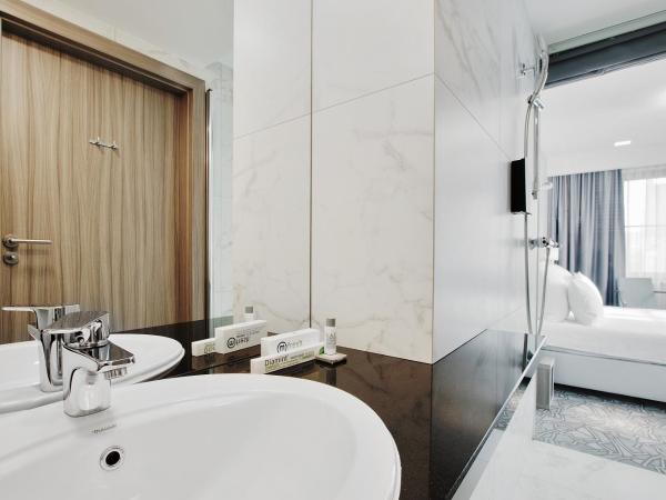 Golden Tulip Krakow Kazimierz : photo 5 de la chambre suite junior familiale