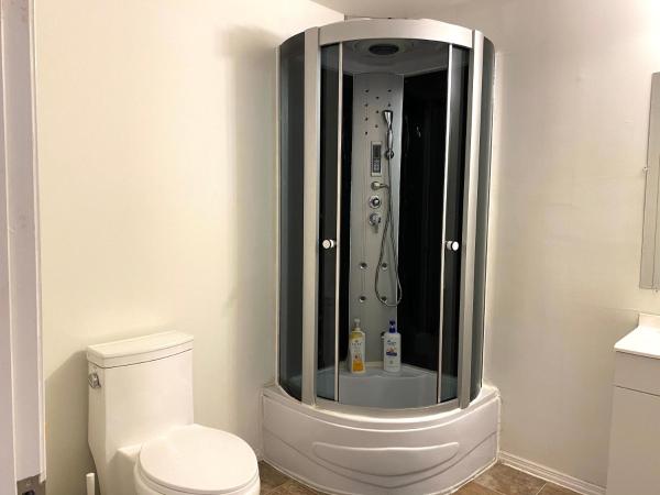 Alina & Fanny - Philadelphia Convention Center : photo 6 de la chambre chambre standard lit queen-size