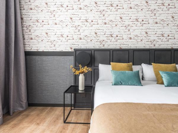 BYPILLOW San Mamés : photo 7 de la chambre chambre double supérieure