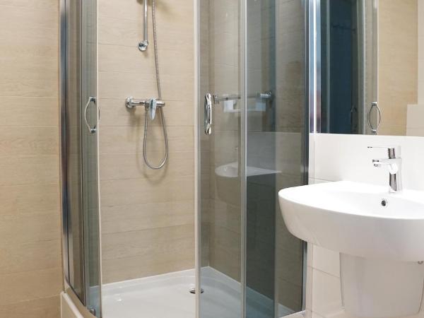 Apartamenty Nad Parsętą Szpitalna 7 : photo 4 de la chambre chambre double ou lits jumeaux