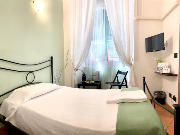 Affittacamere Virginia's Rooms : photo 4 de la chambre chambre simple