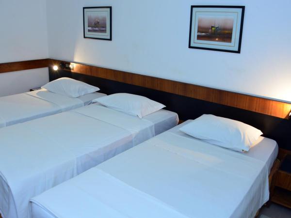 Bahiamar Hotel : photo 2 de la chambre chambre triple standard