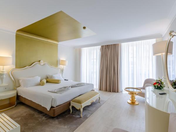 Hotel Borges Chiado : photo 9 de la chambre chambre triple supérieure - vue sur chiado