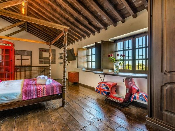Cortijo Boutique Marbella : photo 2 de la chambre chambre double supérieure avec bain à remous - vue sur mer
