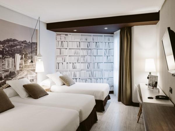 Hotel Abando : photo 1 de la chambre chambre triple