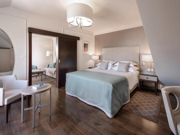 Bastion Heritage Hotel - Relais & Châteaux : photo 7 de la chambre suite de luxe avec balcon