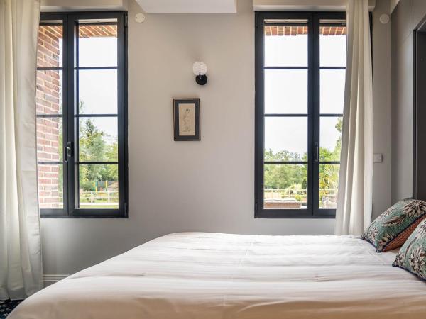 Les Jardins de Joséphine - Le Manoir : photo 4 de la chambre chambre double - accessible aux personnes à mobilité réduite