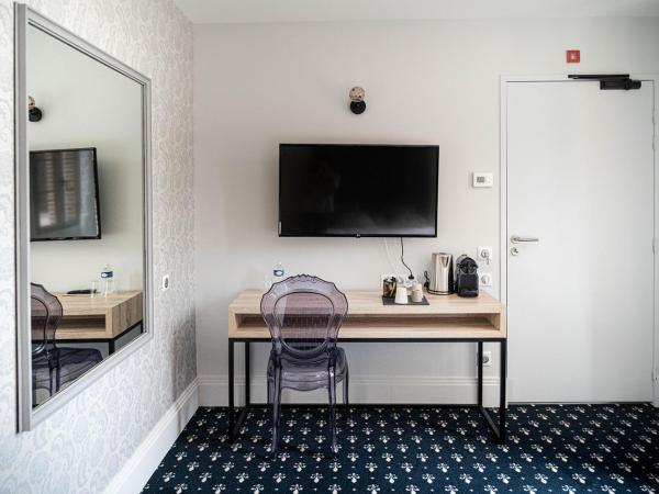 Les Jardins de Joséphine - Le Manoir : photo 2 de la chambre chambre double - accessible aux personnes à mobilité réduite 