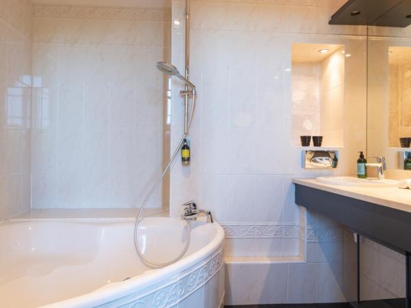 Hôtel Anne d'Anjou, The Originals Collection : photo 8 de la chambre chambre prestige - vue sur loire