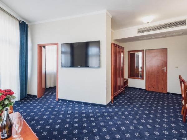 Hotel Europejski Wrocław Centrum : photo 8 de la chambre suite