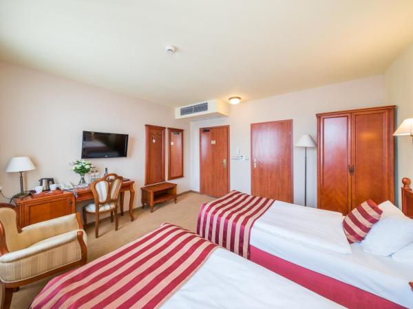 Hotel Europejski Wrocław Centrum : photo 3 de la chambre chambre lits jumeaux