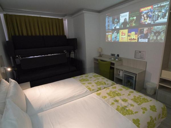 Rambla Alicante Contactless : photo 2 de la chambre suite junior quadruple