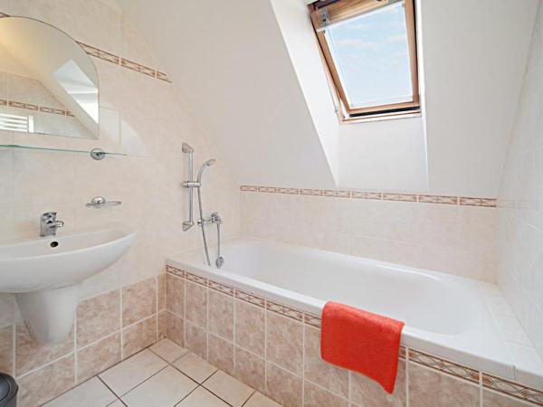 Penzion pivovarská restaurace Moravia : photo 2 de la chambre chambre quadruple