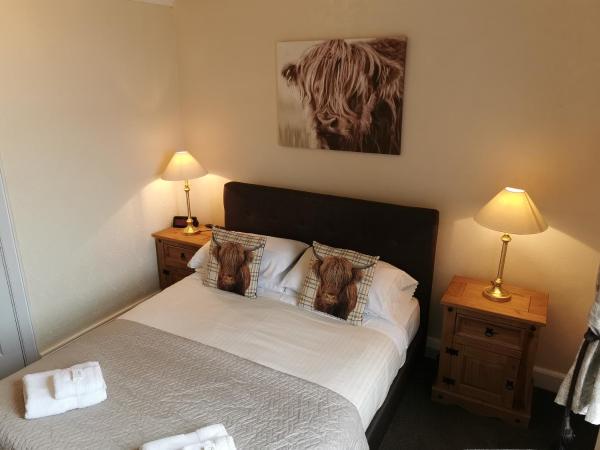 Brig O'Doon Guest House : photo 10 de la chambre chambre double avec salle de bains privative