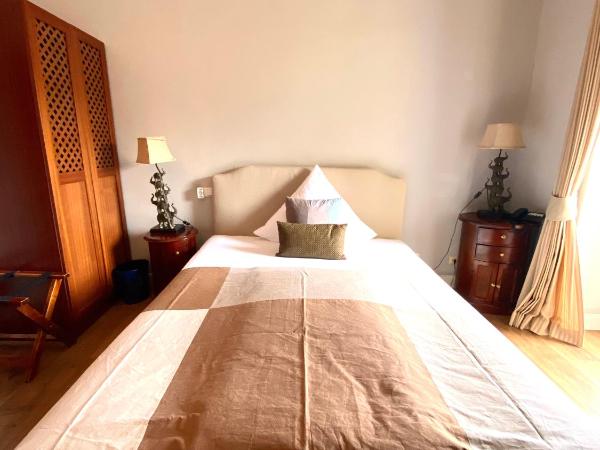 Das Nikolai Hotel : photo 3 de la chambre chambre simple avec balcon