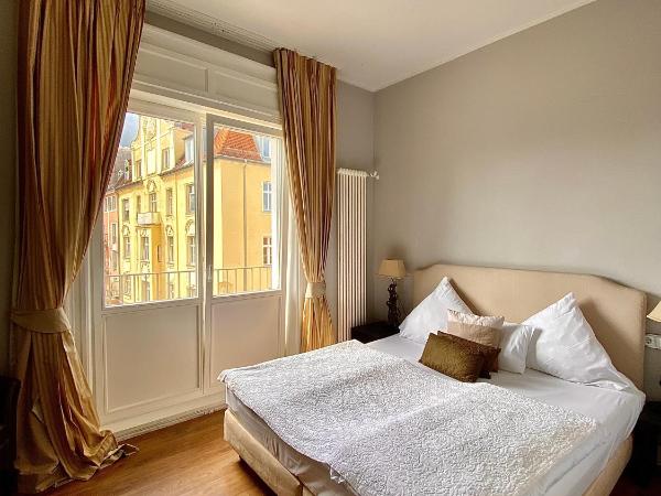 Das Nikolai Hotel : photo 4 de la chambre chambre double deluxe avec balcon