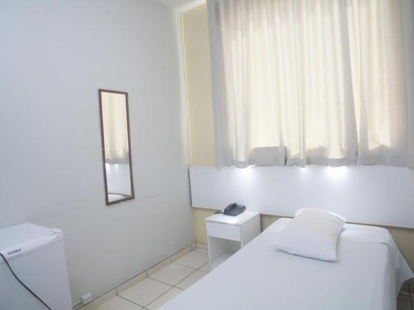 Campos Gerais Hotel : photo 4 de la chambre chambre simple standard