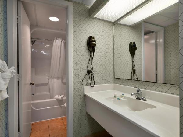 Hotel Blue : photo 5 de la chambre premium one-bedroom king suite - ocean view